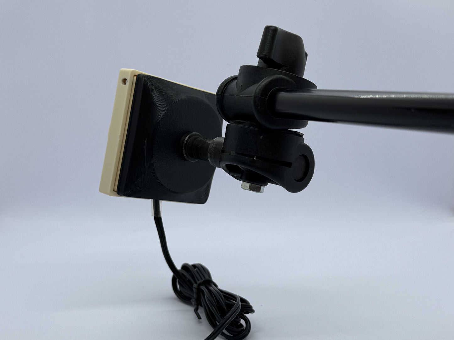 シンプルスイッチ対応ネジアダプタ　AYL-FCP301