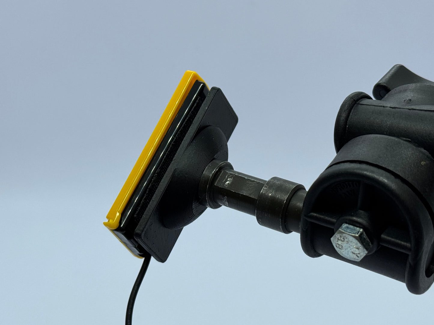 ロングスイッチ対応ネジアダプタ　AYL-FCP303