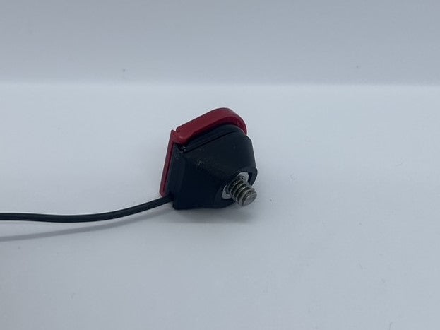 ハーフスイッチ対応ネジアダプタ　AYL-FCP304